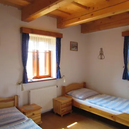 V Podhradi