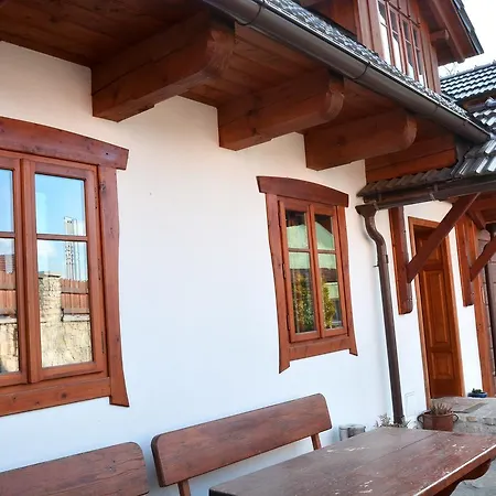 Inn V Podhradí 3*