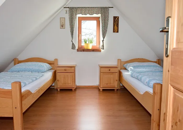 V Podhradi 3*